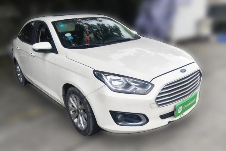 Used Ford Escort 2017 Happy Edition 1.5L Manual Fashion Model Front Right 45 Deg