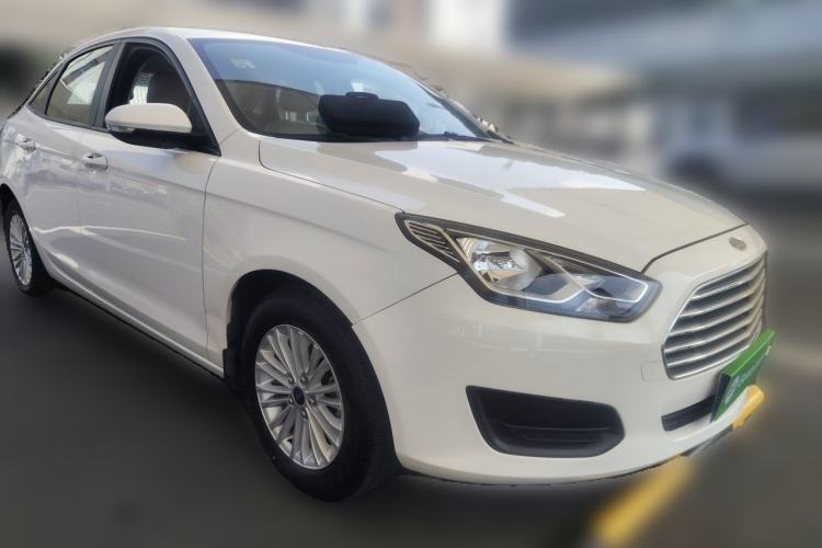 Used Ford Escort 2017 Revised Version 1.5L Automatic Comfort Edition Front Right 45 Deg