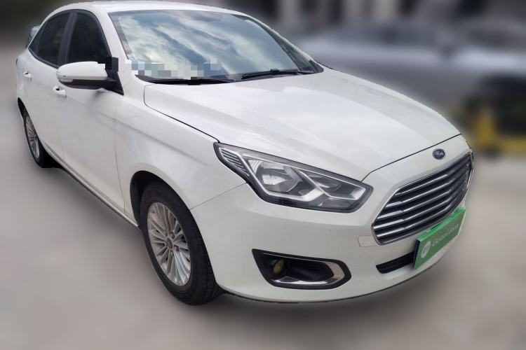 Used Ford Escort 2017 Revised Version 1.5L Automatic Comfort Edition Front Right 45 Deg