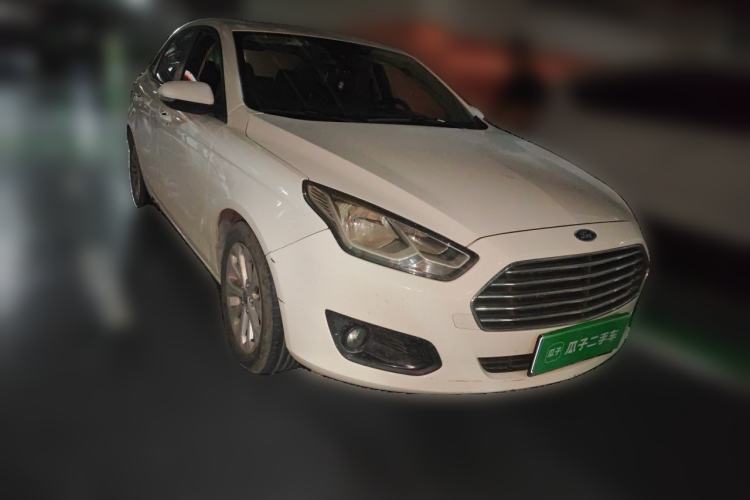 Used Ford Escort 2017 Happy Edition 1.5L Manual Fashion Model Front Right 45 Deg
