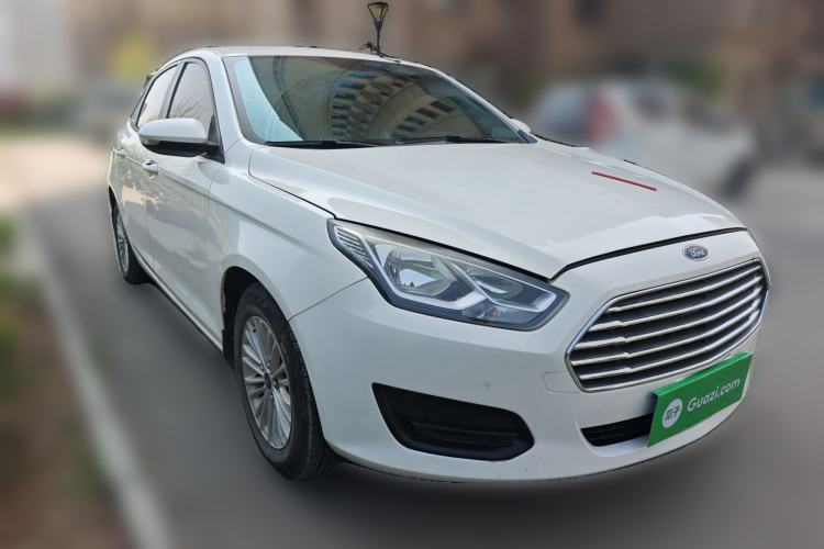 Used Ford Escort 2017 1.5L Manual Comfort Model Front Right 45 Deg