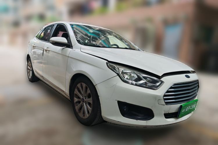 Used Ford Escort 2017 Happy Edition 1.5L Manual Fashion Model Front Right 45 Deg