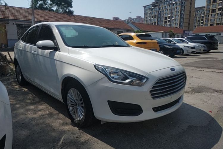 Used Ford Escort 2017 Revised Version 1.5L Manual Comfort Edition Front Right 45 Deg
