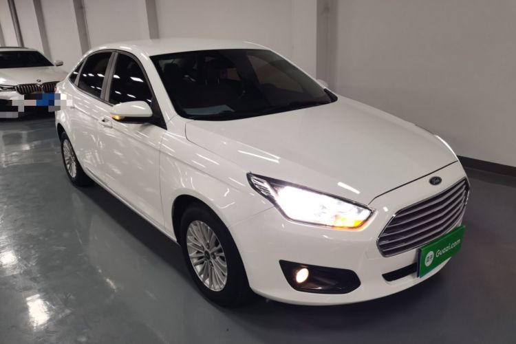 Used Ford Escort 2017 1.5L Automatic Comfort Model Front Right 45 Deg