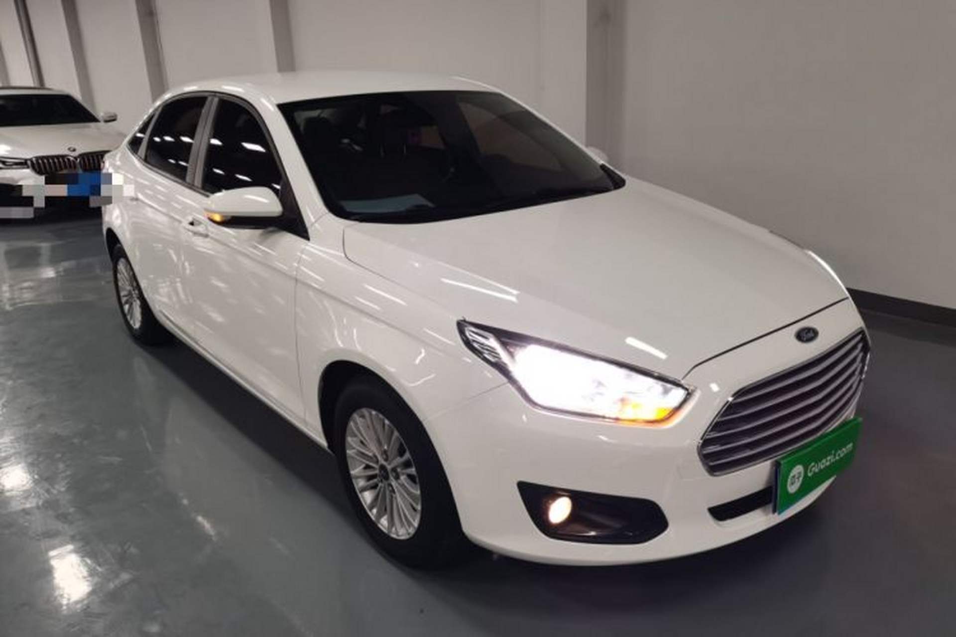 Used Ford Escort 2017 1.5L Automatic Comfort Model Front Right 45 Deg