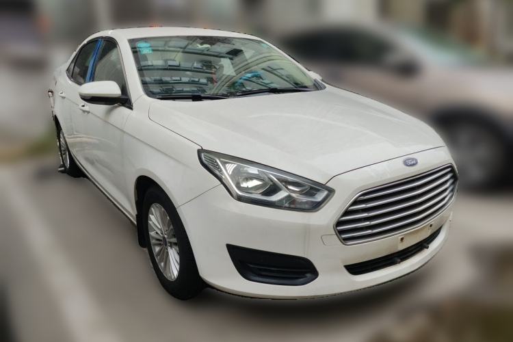 Used Ford Escort 2017 Revised Version 1.5L Automatic Comfort Edition Front Right 45 Deg