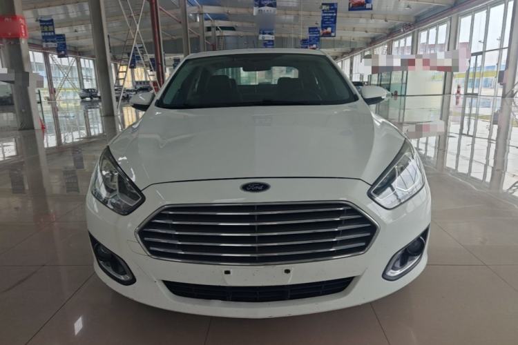 Used Ford Escort 2017 Happiness Edition 1.5L Automatic Fashion Version Front