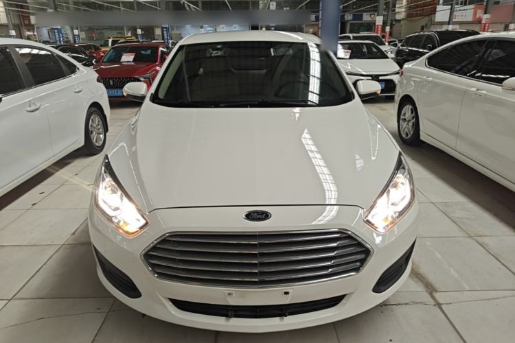 Used Ford Escort 2017 Revised Version 1.5L Automatic Comfort Edition Front