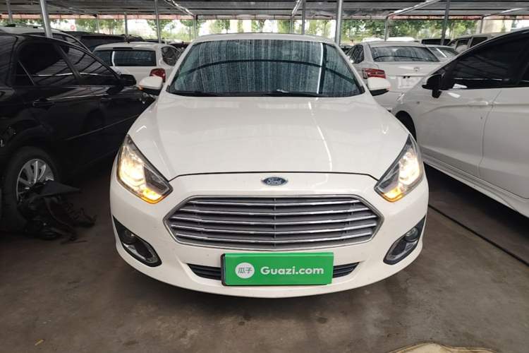 Used Ford Escort 2017 Happiness Edition 1.5L Automatic Fashion Version Front