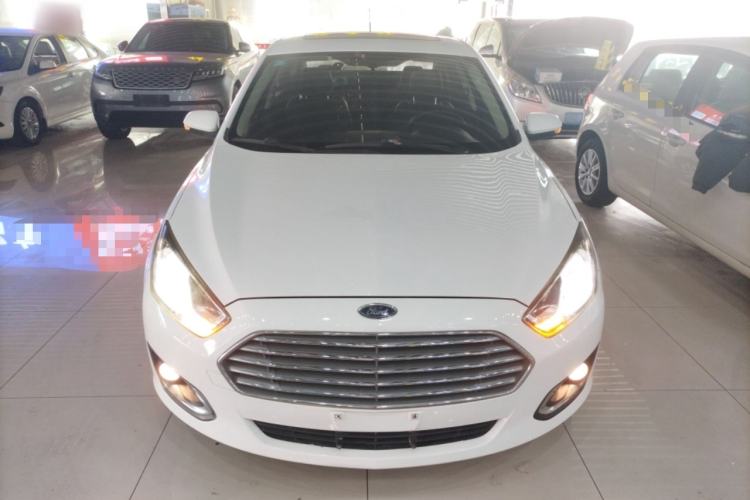 Used Ford Escort 2017 Happiness Edition 1.5L Automatic Fashion Version Front