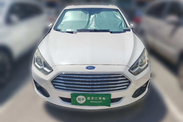 Used Ford Escort 2017 Happiness Edition 1.5L Automatic Fashion Version Front