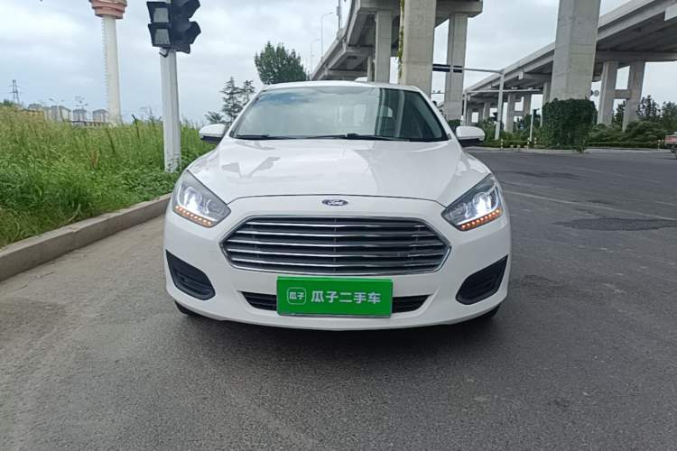 Used Ford Escort 2017 Revised Version 1.5L Manual Comfort Edition Front