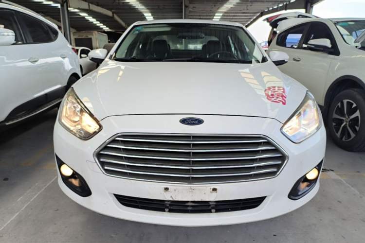 Used Ford Escort 2017 Happiness Edition 1.5L Automatic Fashion Version Front