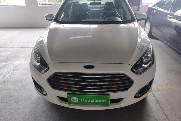Used Ford Escort 2017 Happiness Edition 1.5L Automatic Fashion Version Front
