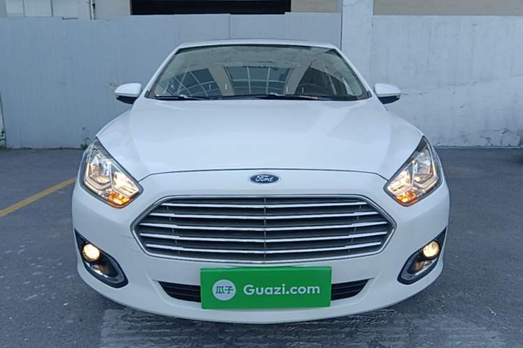 Used Ford Escort 2017 Happiness Edition 1.5L Automatic Fashion Version Front