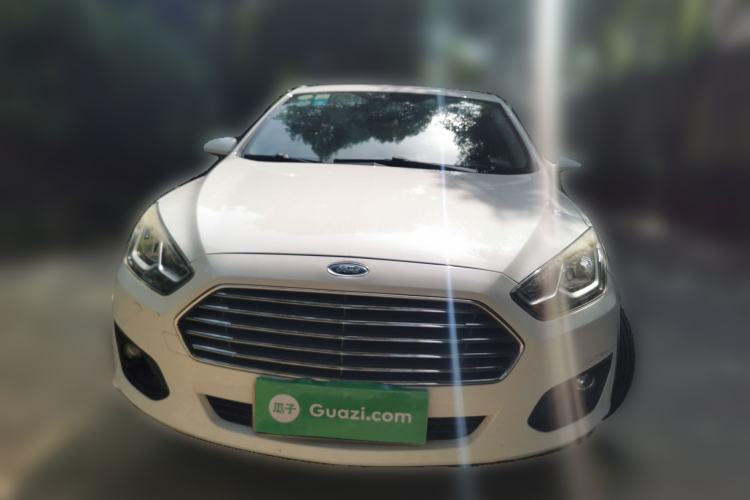 Used Ford Escort 2017 Happiness Edition 1.5L Automatic Fashion Version Front