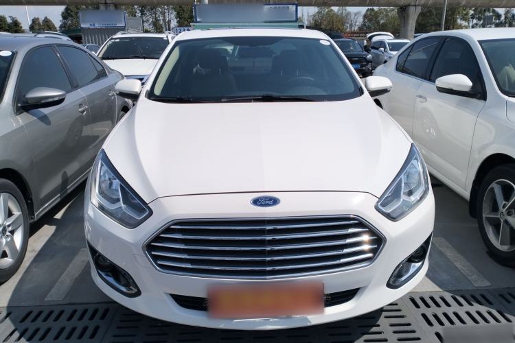 Used Ford Escort 2017 Happiness Edition 1.5L Automatic Fashion Version Front