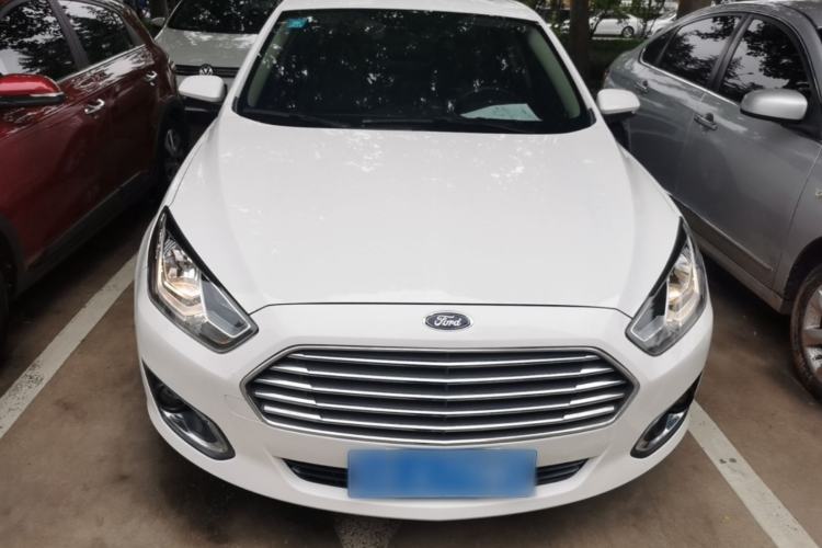 Used Ford Escort 2017 Happiness Edition 1.5L Automatic Fashion Version Front