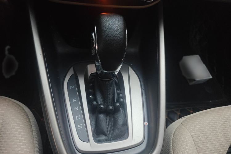 Used Ford Escort 2017 Revised Version 1.5L Automatic Comfort Edition Gear Lever