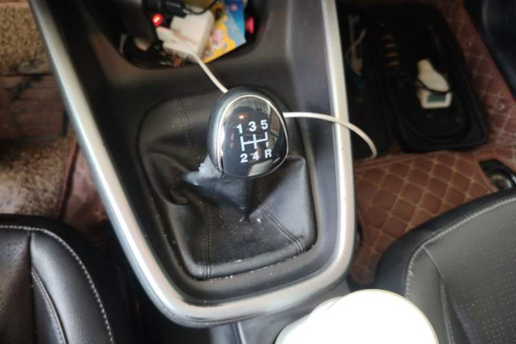 Used Ford Escort 2017 Happy Edition 1.5L Manual Fashion Model Gear Lever