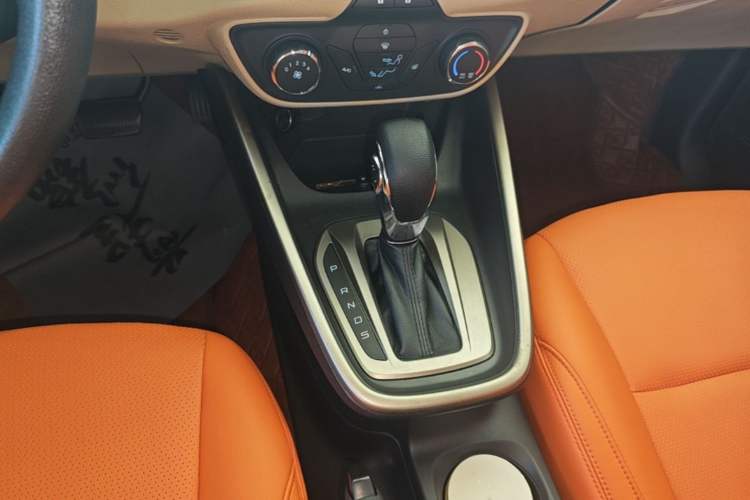 Used Ford Escort 2017 1.5L Automatic Comfort Model Gear Lever
