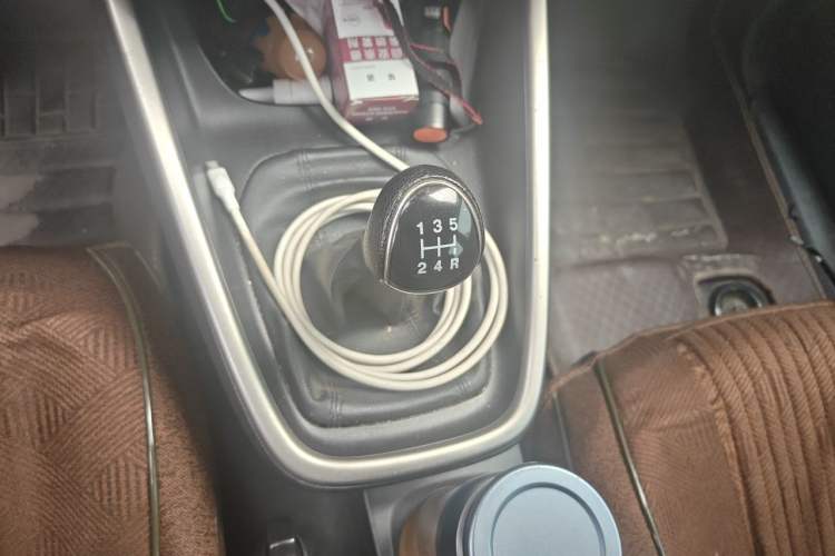 Used Ford Escort 2017 1.5L Manual Comfort Model Gear Lever