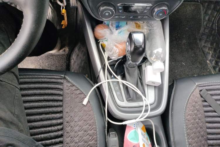 Used Ford Escort 2017 Happiness Edition 1.5L Automatic Fashion Version Gear Lever