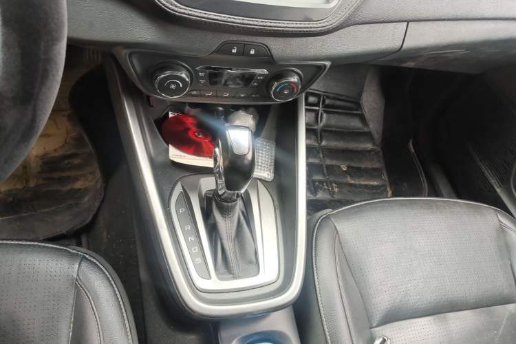 Used Ford Escort 2017 1.5L Automatic Comfort Model Gear Lever