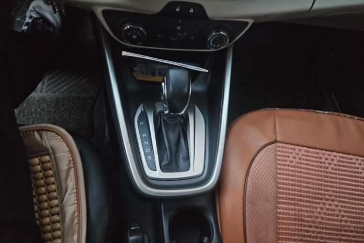 Used Ford Escort 2017 1.5L Automatic Comfort Model Gear Lever