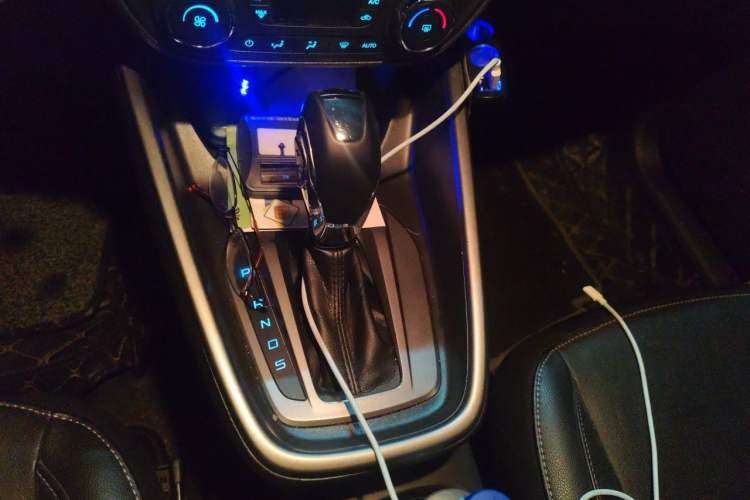 Used Ford Escort 2017 Happiness Edition 1.5L Automatic Fashion Version Gear Lever
