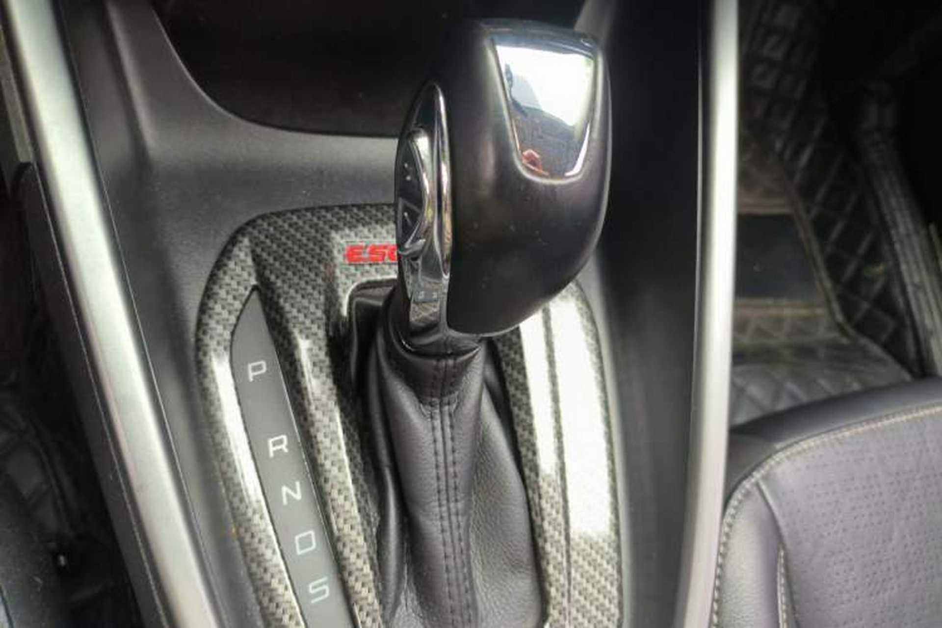 Used Ford Escort 2017 Happiness Edition 1.5L Automatic Fashion Version Gear Lever