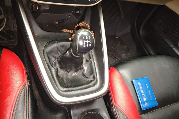 Used Ford Escort 2017 Revised Version 1.5L Manual Comfort Edition Gear Lever