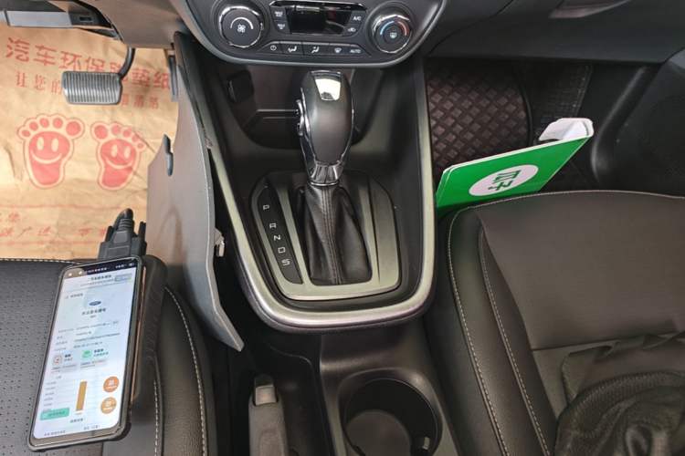 Used Ford Escort 2017 Happiness Edition 1.5L Automatic Fashion Version Gear Lever