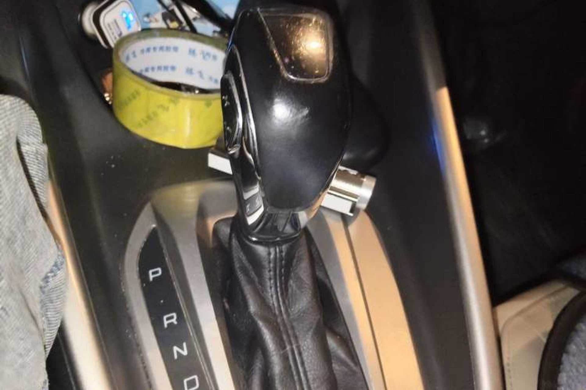 Used Ford Escort 2017 Happiness Edition 1.5L Automatic Fashion Version Gear Lever