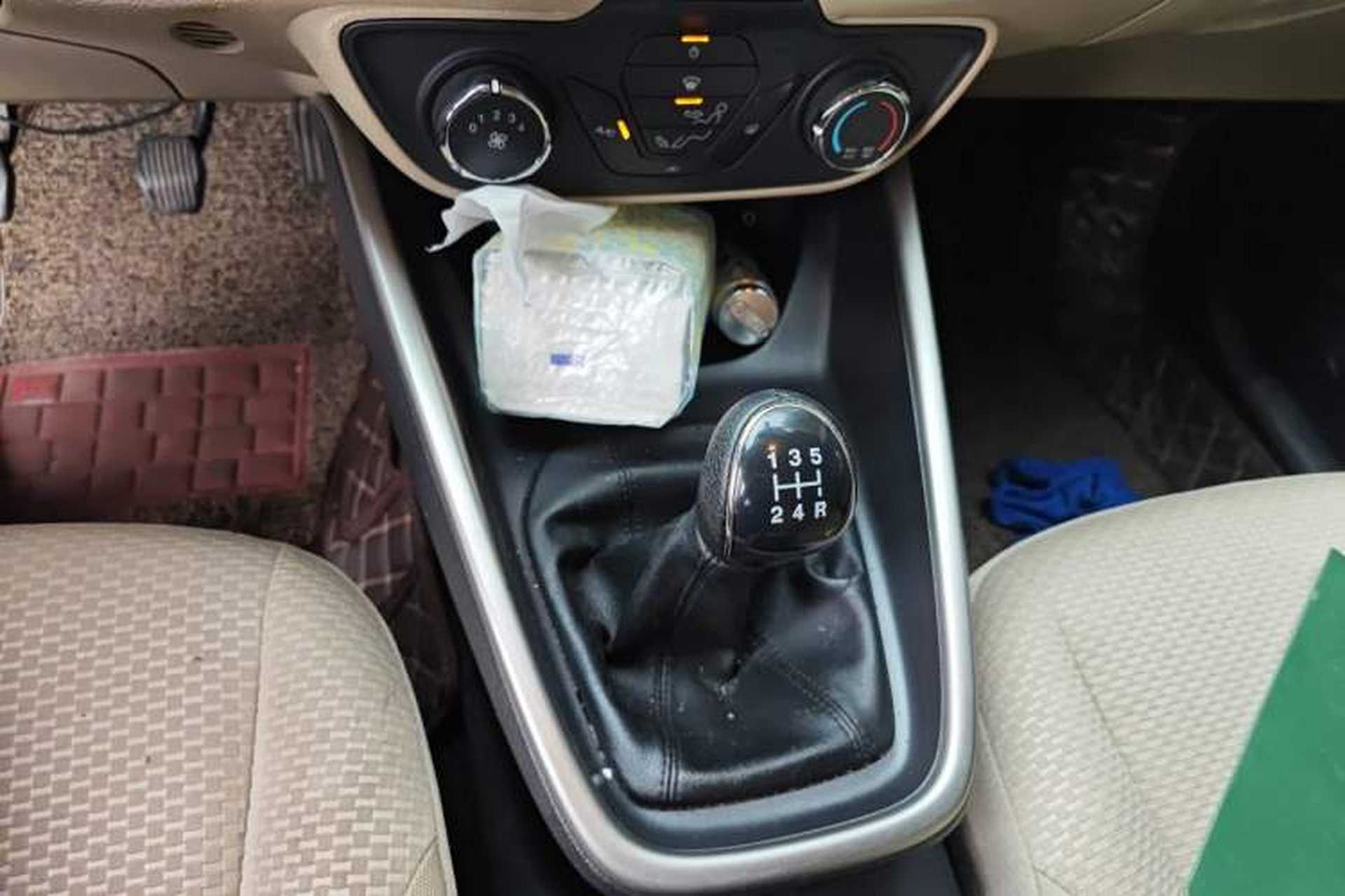 Used Ford Escort 2017 1.5L Manual Comfort Model Gear Lever