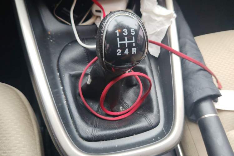 Used Ford Escort 2017 1.5L Manual Comfort Model Gear Lever