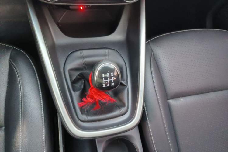 Used Ford Escort 2017 Happy Edition 1.5L Manual Fashion Model Gear Lever