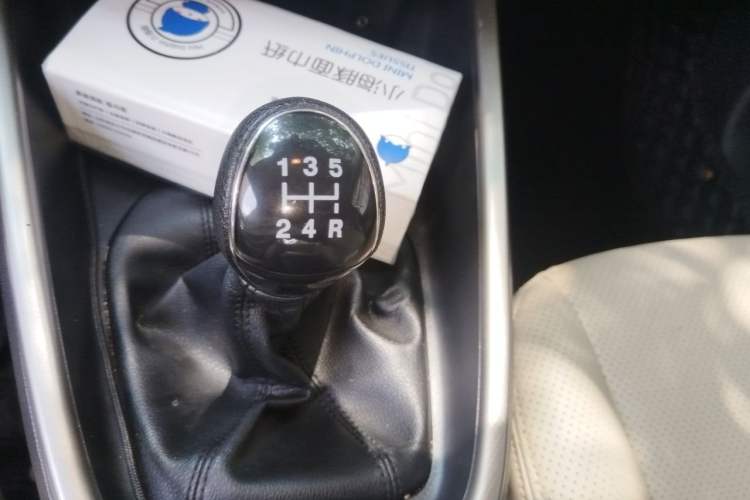 Used Ford Escort 2017 Revised Version 1.5L Manual Comfort Edition Gear Lever