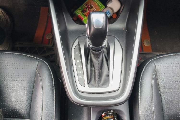 Used Ford Escort 2017 Happiness Edition 1.5L Automatic Fashion Version Gear Lever