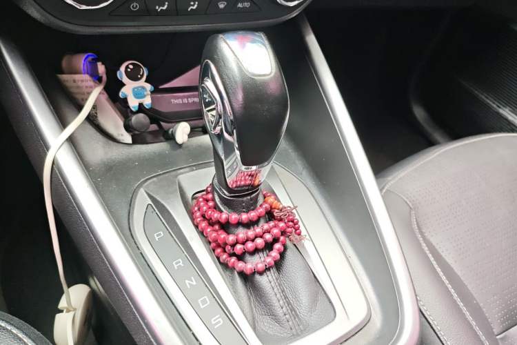 Used Ford Escort 2017 Happiness Edition 1.5L Automatic Fashion Version Gear Lever