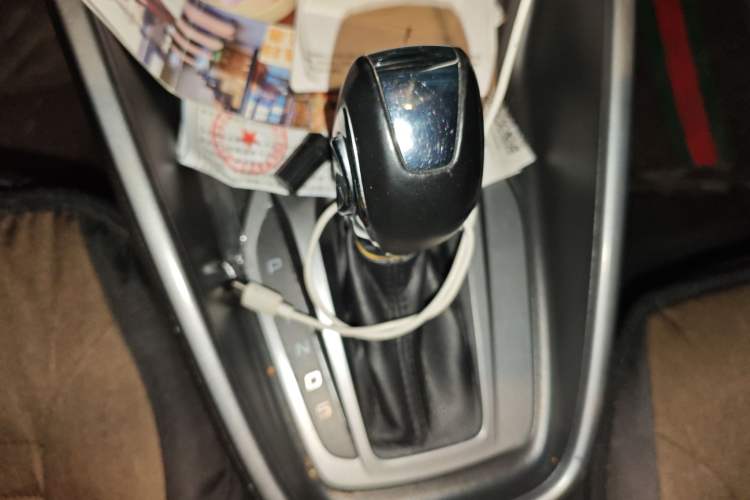 Used Ford Escort 2017 Happiness Edition 1.5L Automatic Fashion Version Gear Lever