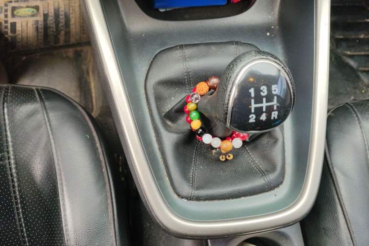 Used Ford Escort 2017 1.5L Manual Comfort Model Gear Lever