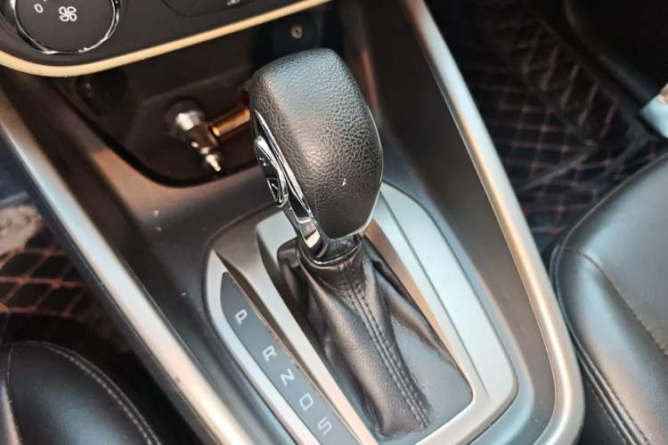 Used Ford Escort 2017 1.5L Automatic Comfort Model Gear Lever