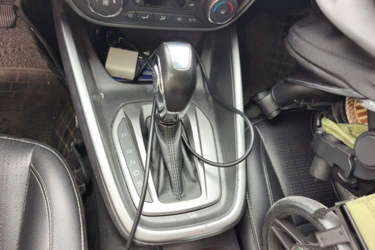 Used Ford Escort 2017 Happiness Edition 1.5L Automatic Fashion Version Gear Lever