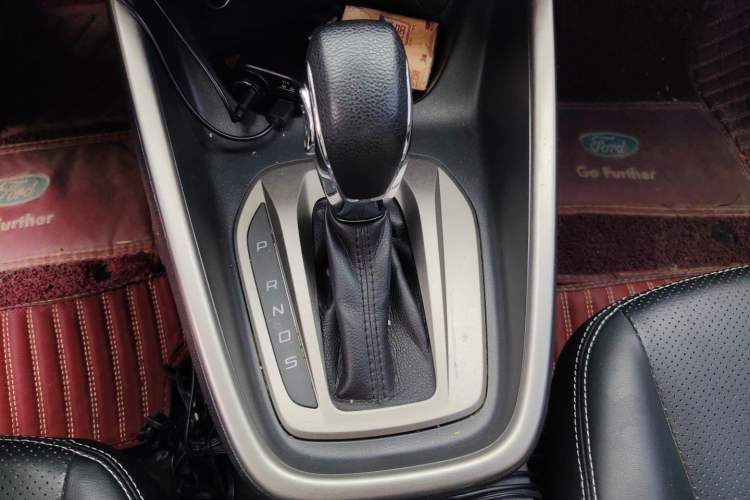Used Ford Escort 2017 1.5L Automatic Comfort Model Gear Lever