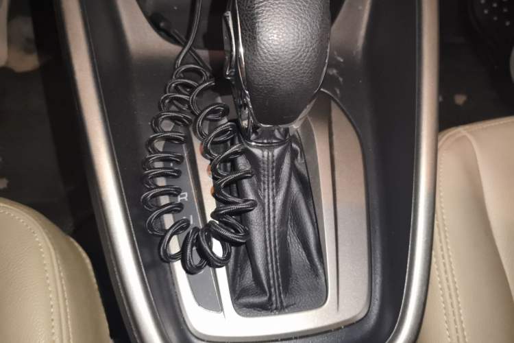 Used Ford Escort 2017 Revised Version 1.5L Automatic Comfort Edition Gear Lever