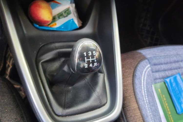 Used Ford Escort 2017 Happy Edition 1.5L Manual Fashion Model Gear Lever