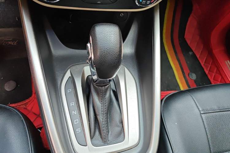 Used Ford Escort 2017 Revised Version 1.5L Automatic Comfort Edition Gear Lever