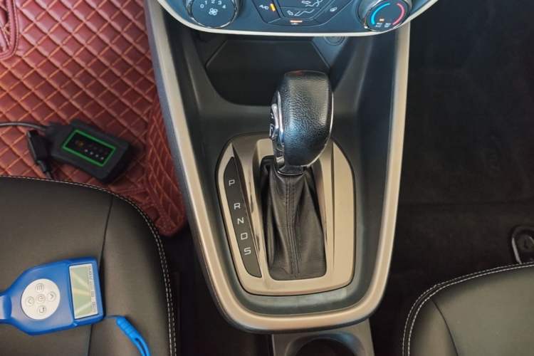 Used Ford Escort 2017 1.5L Automatic Comfort Model Gear Lever