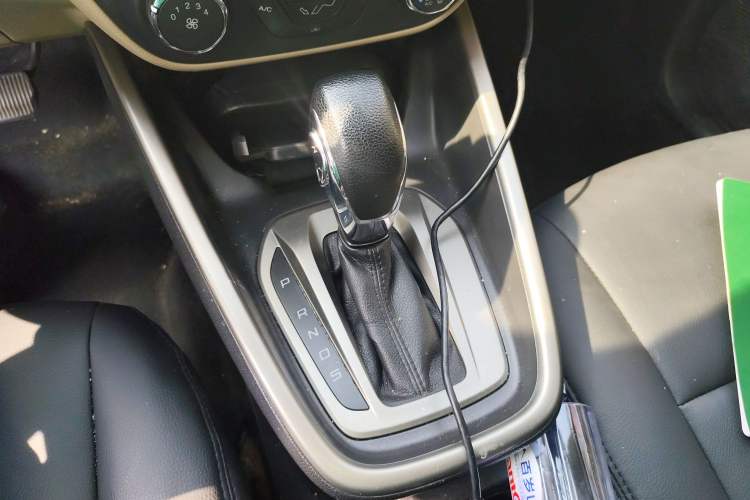 Used Ford Escort 2017 1.5L Automatic Comfort Model Gear Lever